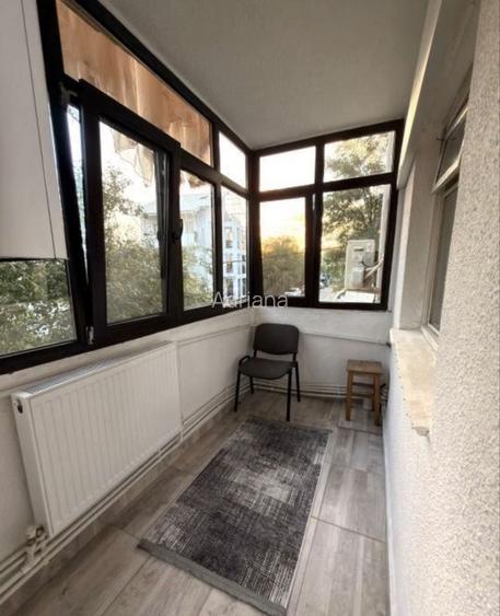 Apartament zona Rovine de inchiriat