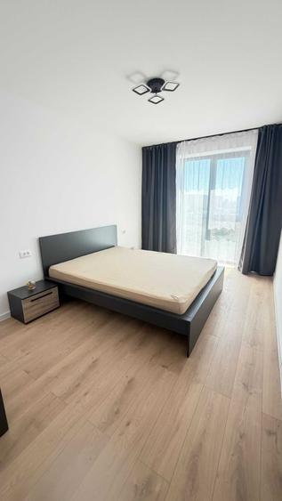 Apartament cu 3 camere decomandat în Theodor Pallady