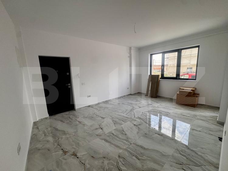 Apartament cu 2 camere semidecomandat în Exterior Est