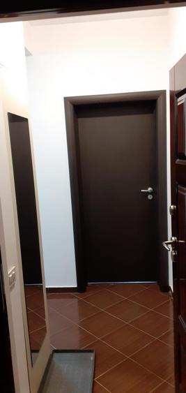 Apartament cu 2 camere semidecomandat în Militari