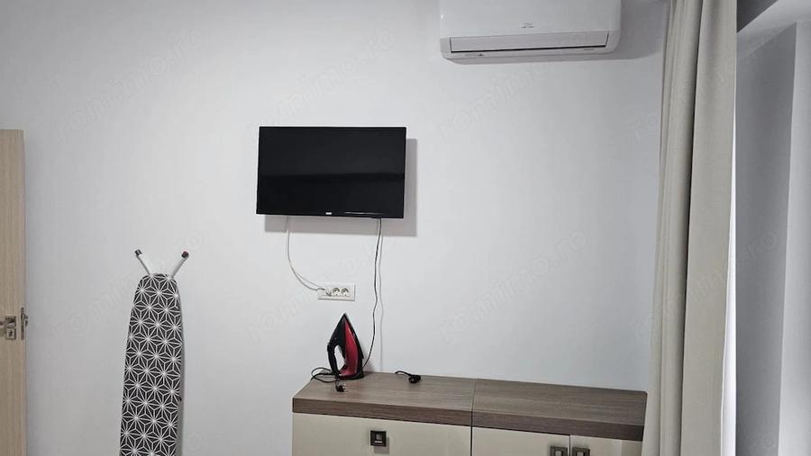 Apartament cu 2 camere semidecomandat în Far