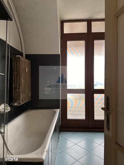 Apartament cu 6 camere în Centrul Civic