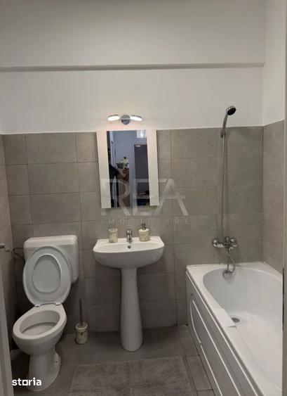 Apartament cu 2 camere, mobilat în Metalurgiei