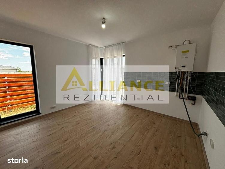 Casă cu 3 camere în Berceni