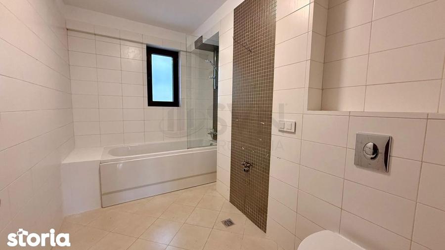 Apartament cu 4 camere în Clucerului