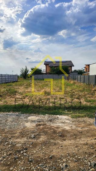 Teren Construcții intravilan de 500 mp, în Adunații-Copăceni