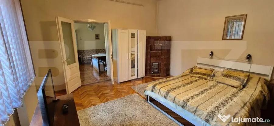 Casă cu 2 camere cu Teren 100 Mp în Dej
