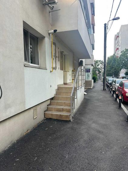 Spațiu comercial, de 49 mp, în 1 Mai