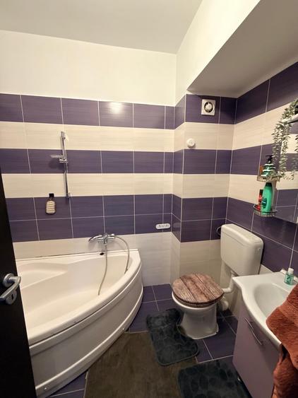 Apartament cu 3 camere decomandat în Militari