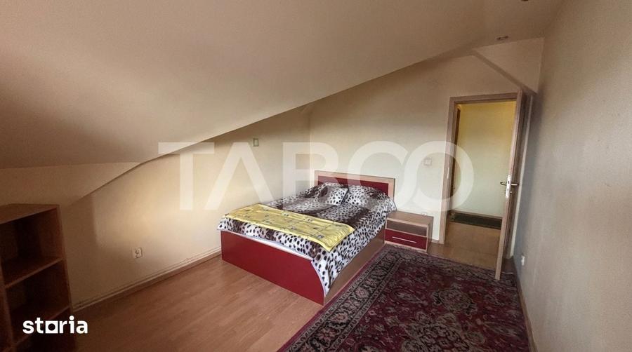 Apartament cu 4 camere decomandat în Turnișor