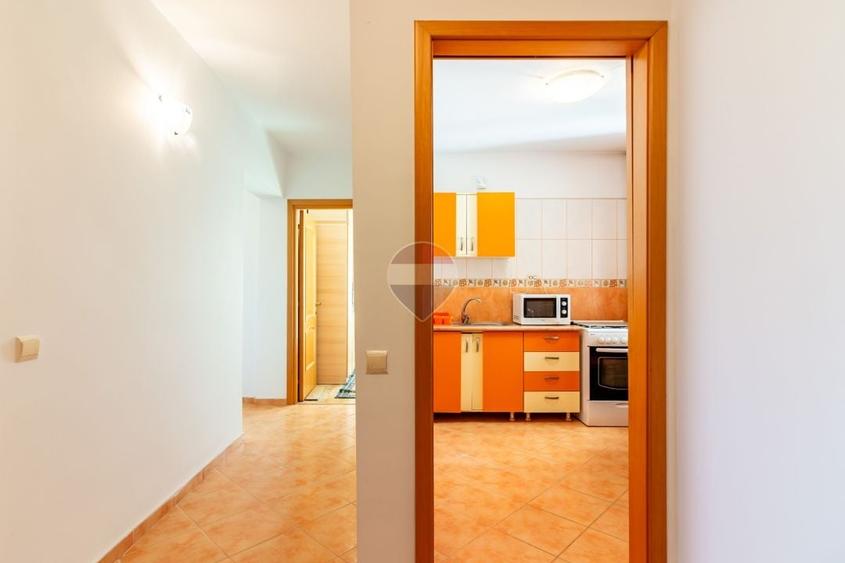 Apartament cu 3 camere decomandat, mobilat în Clucerului