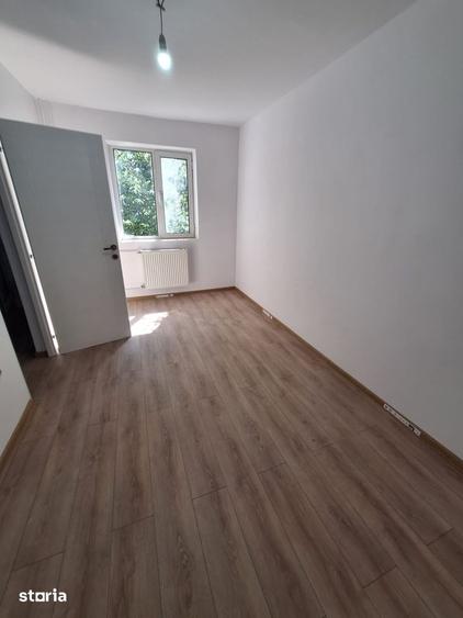 Apartament cu 2 camere semidecomandat în Șagului