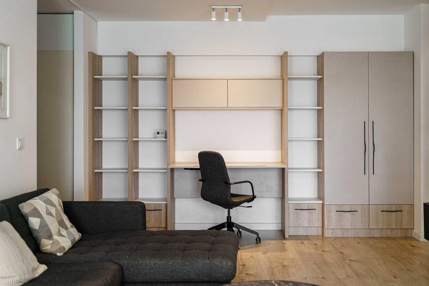 Apartament cu 2 camere semidecomandat în Tei