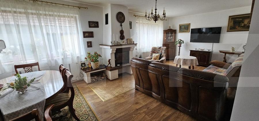 Casă individuală cu 4 camere cu Garaj în Sântionlunca