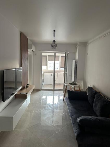 Apartament cu 2 camere semidecomandat în Central