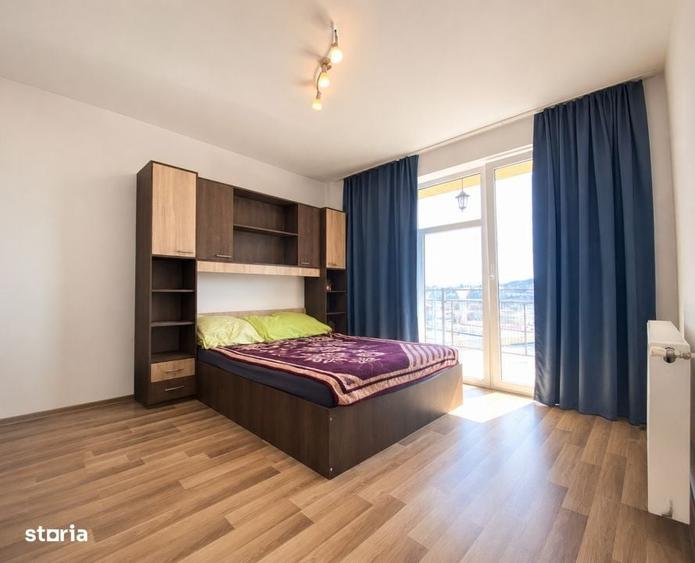 Apartament 2 camere, luminos, bloc cu lift, balcon ,baie cu geam Ca - 7