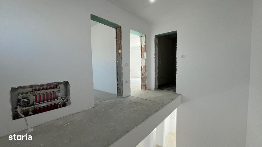 Casă cu 4 camere în Urseni