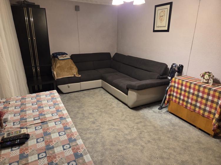 Apartament cu 3 camere decomandat în Nord