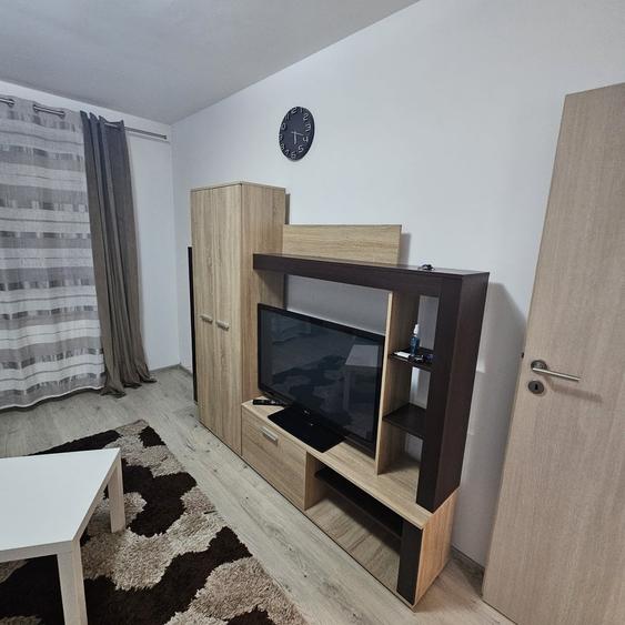 Garsonieră decomandată în Rahova