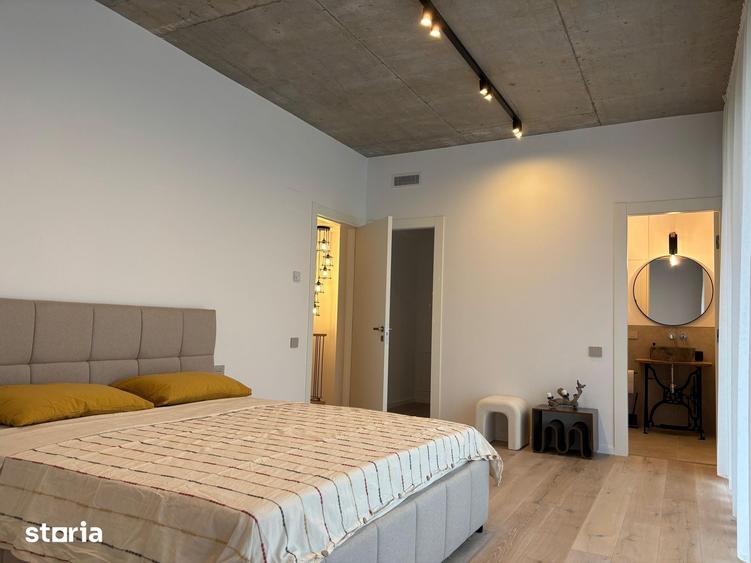 Casă cu 4 camere cu Teren 310 Mp în Tunari