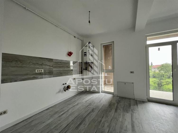 Apartament cu 2 camere semidecomandat în Giroc — fotografia 3