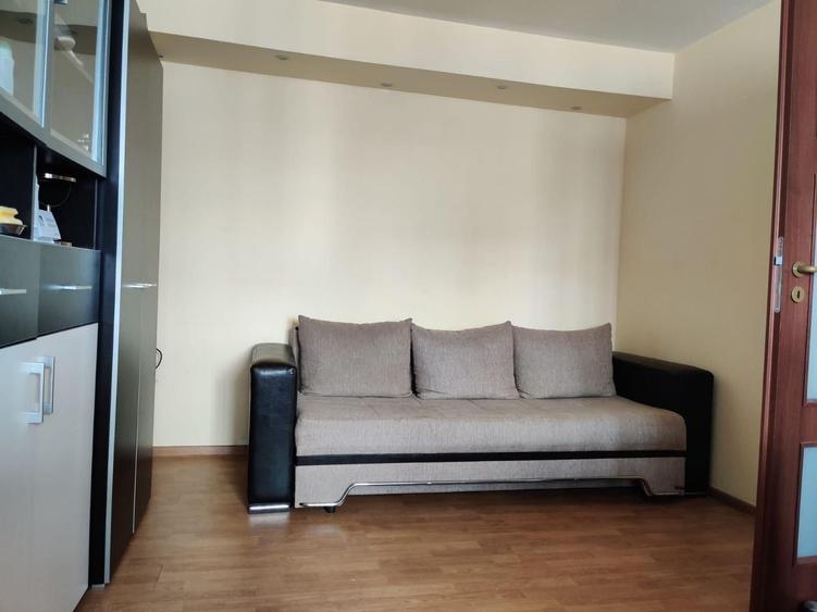 Apartament cu 2 camere decomandat, mobilat în Păcii