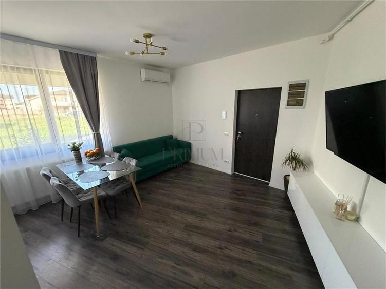 Apartament cu 2 camere semidecomandat, mobilat în Giroc