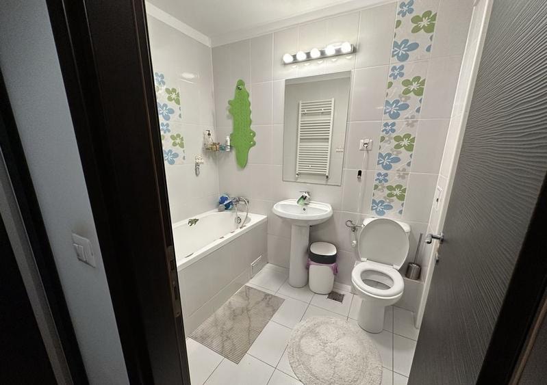 Apartament de vanzare - 3 camere in Palladium Residence - 5