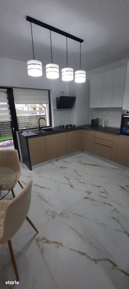 Casă cu 3 camere cu Teren 350 Mp în Ciurea