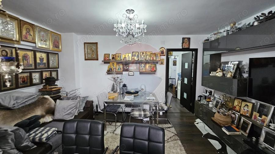 Apartament cu 2 camere decomandat în Târgu Neamț