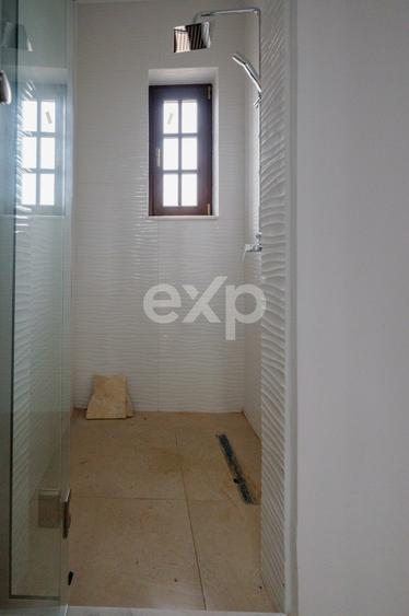 Casă individuală cu 4 camere cu Canalizare în Ștefănești
