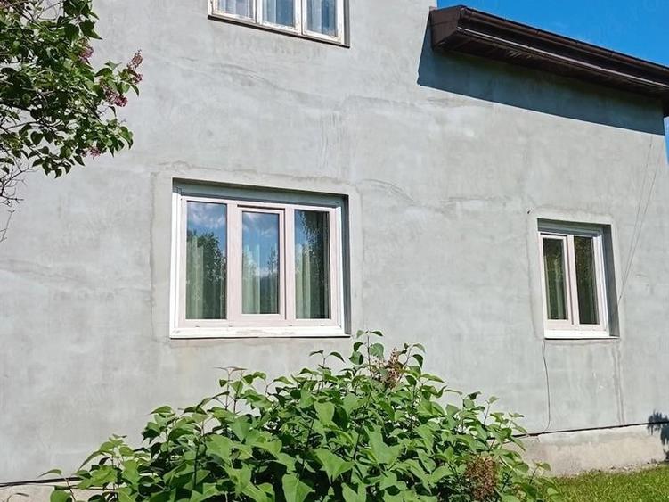 Casă individuală cu 3 camere cu Teren 3557 Mp în Argestru