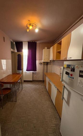 Apartament cu 2 camere decomandat în Unirii