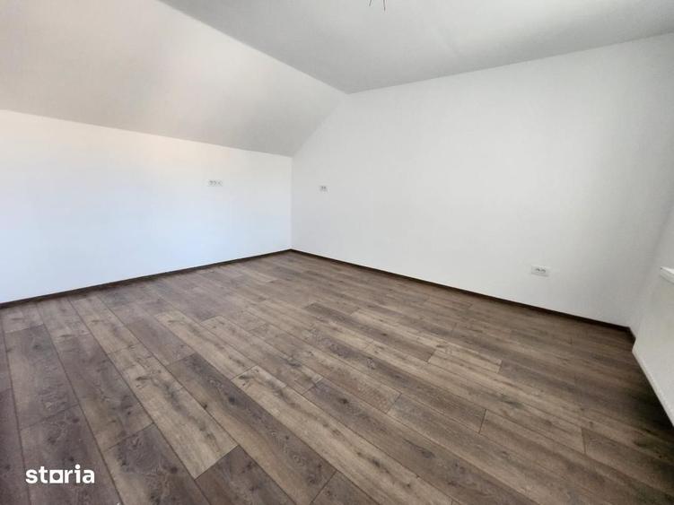 Spațiu comercial, de 242 mp, în Central