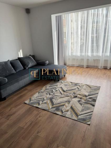 Apartament cu 2 camere semidecomandat, mobilat în Complex Studențesc