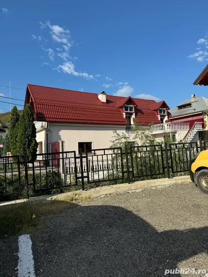 Casă cu 4 camere în Baia Sprie