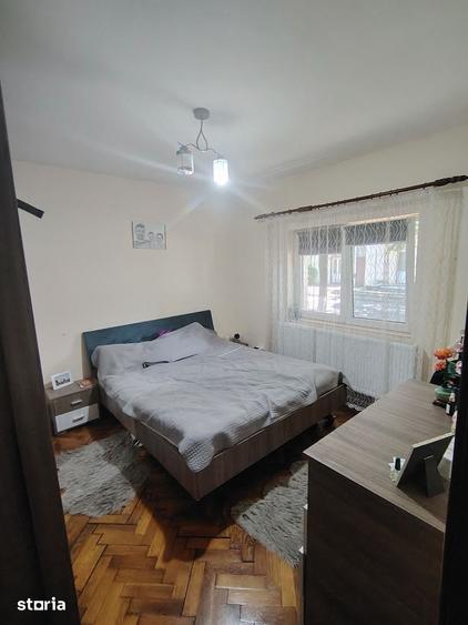 Apartament la Parter, 2 camere fara balcon situat in zona Confec?ii - 3