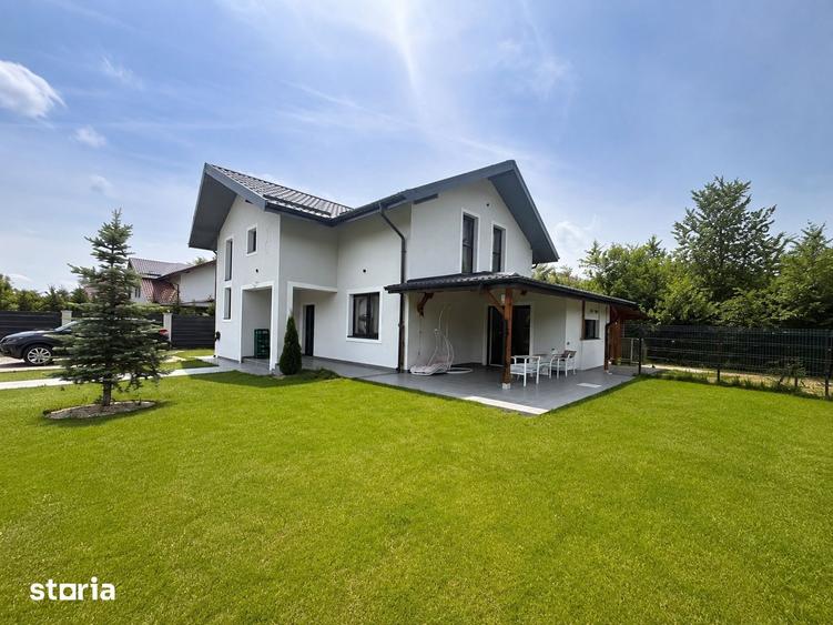 Casă cu 4 camere cu Teren 520 Mp în Ciolpani