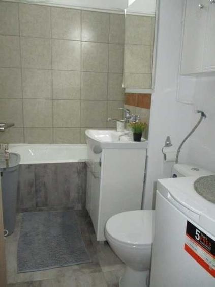 GARSONIERA Ultracentral Ploiesti- inchiriere.Perfecta ca dotari si locatie! - 9