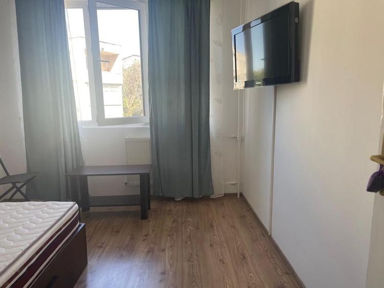 Apartament cu 2 camere decomandat în Păcii