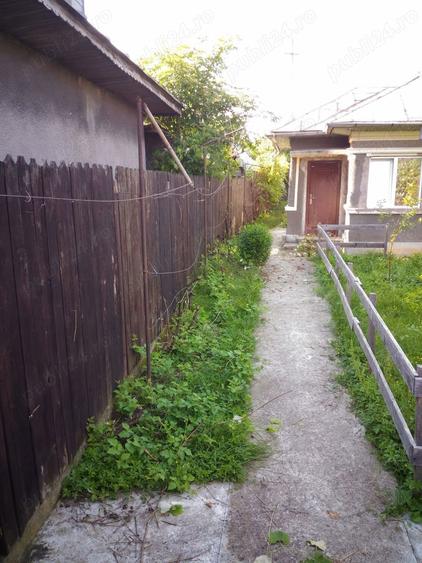 Casă cu 2 camere cu Teren 2536 Mp în Poienarii-Rali