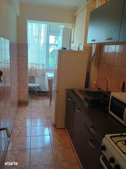 Apartament cu 2 camere decomandat în Depozitelor