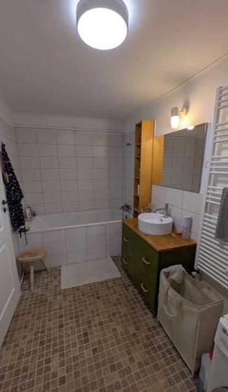 Casă cu 3 camere în Plaiul Foii