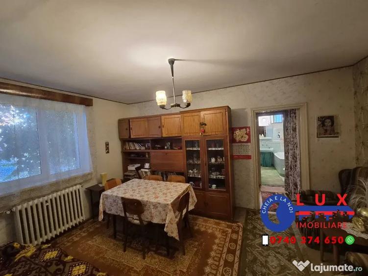 Apartament cu 3 camere semidecomandat în Ultracentral