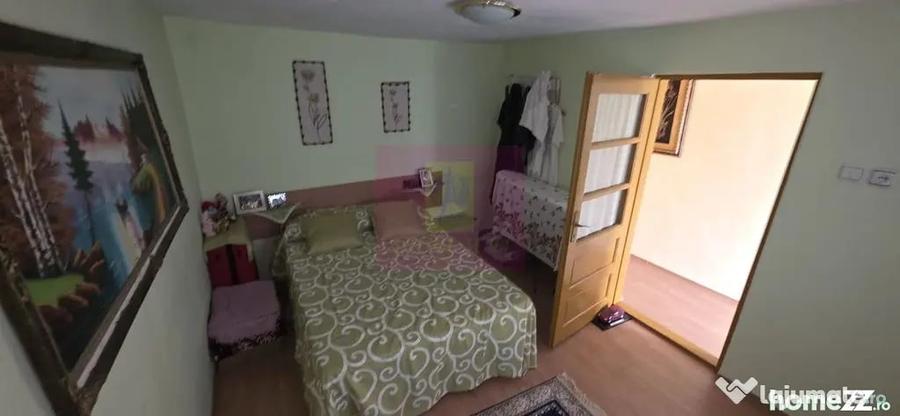 Casă cu 3 camere cu Teren 340 Mp în Poiana
