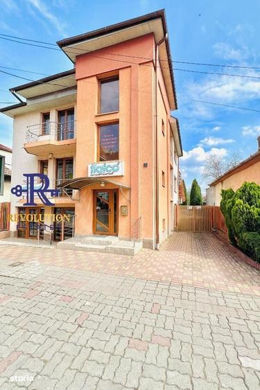 Spațiu comercial, de 254 mp, în Cetate