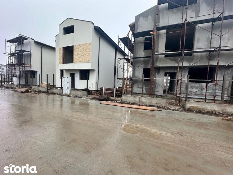 CASA INDIVIDUALA, 4 CAMERE, TOATE UTILITATILE, TEREN 300 MP, COMIS 0% - 13