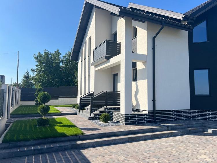 Casă individuală cu 4 camere cu Canalizare în Cug