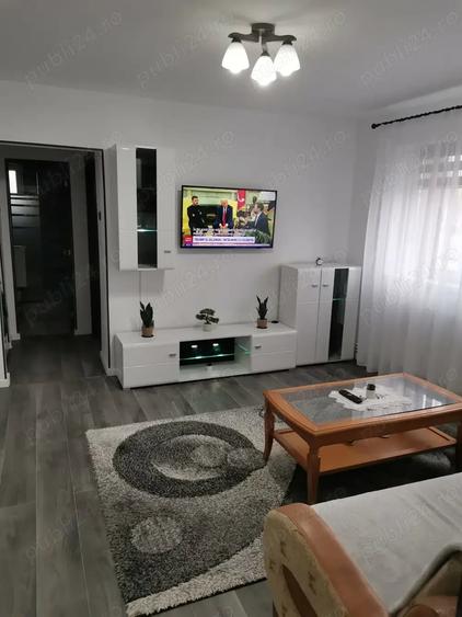 Apartament cu 2 camere semidecomandat în Turda