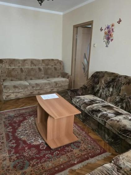 Apartament cu 2 camere semidecomandat în Micro 4